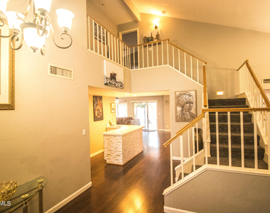 9010 E Palm Ridge Drive - Photo Thumbnail 7
