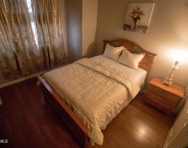 9010 E Palm Ridge Drive - Photo Thumbnail 10