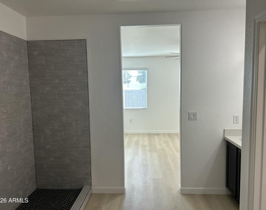577 N 17th Street - Photo Thumbnail 17