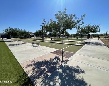 22698 E Roundup Way - Photo Thumbnail 25