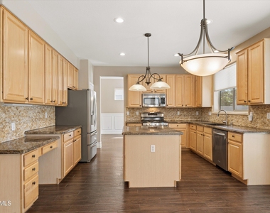 4151 E Andrea Drive - Photo Thumbnail 8