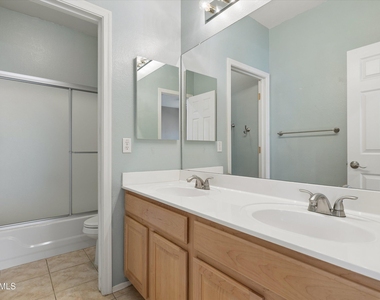 4151 E Andrea Drive - Photo Thumbnail 31