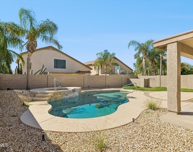 4151 E Andrea Drive - Photo Thumbnail 46