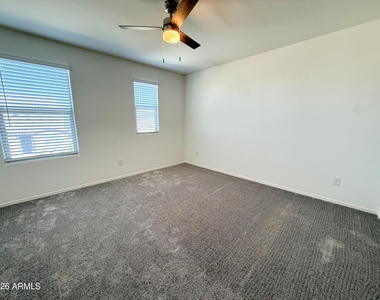 17153 W Blue Sky Drive - Photo Thumbnail 14