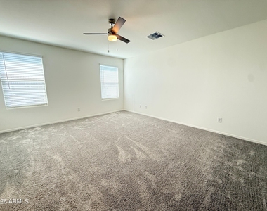 17153 W Blue Sky Drive - Photo Thumbnail 8