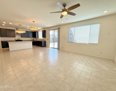 17153 W Blue Sky Drive - Photo Thumbnail 3