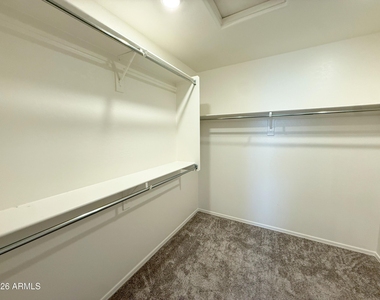 17153 W Blue Sky Drive - Photo Thumbnail 13