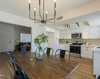 7204 E Drummer Avenue - Photo Thumbnail 13