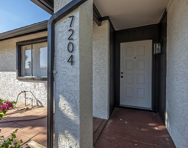7204 E Drummer Avenue - Photo Thumbnail 4