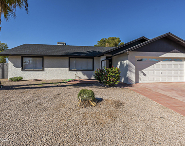 7204 E Drummer Avenue - Photo Thumbnail 2
