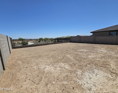 26007 N 160th Lane - Photo Thumbnail 48