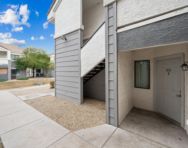 3065 N 67th Avenue - Photo Thumbnail 1