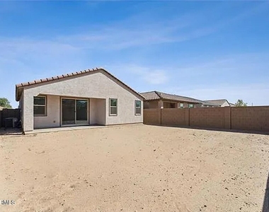 8344 N 170th Lane - Photo Thumbnail 17