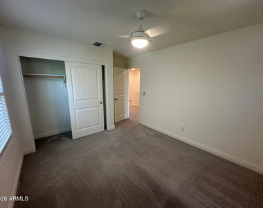 2509 N Heritage Street - Photo Thumbnail 28