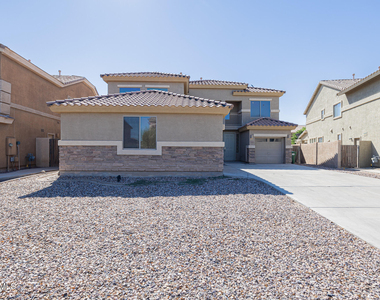44289 W Windrose Drive - Photo Thumbnail 1