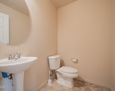 44289 W Windrose Drive - Photo Thumbnail 23