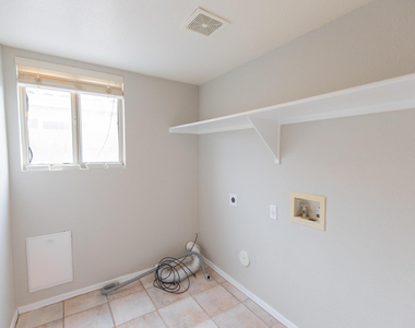 18033 N Skyhawk Drive - Photo Thumbnail 14