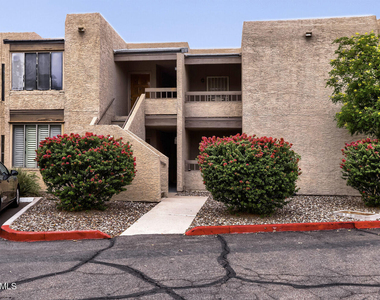 5998 N 78th Street - Photo Thumbnail 24