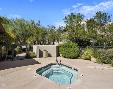 20802 N Grayhawk Drive - Photo Thumbnail 29