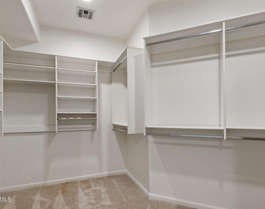 20802 N Grayhawk Drive - Photo Thumbnail 21
