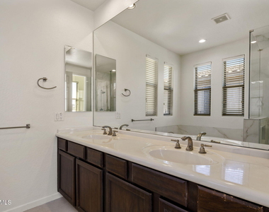 20802 N Grayhawk Drive - Photo Thumbnail 25