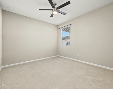 17822 W Villa Hermosa Lane - Photo Thumbnail 32