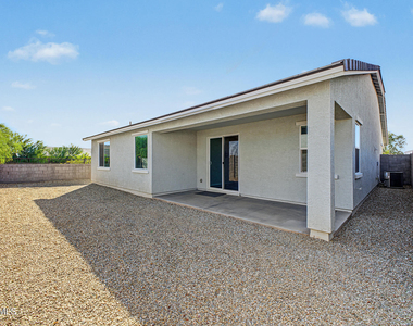 17822 W Villa Hermosa Lane - Photo Thumbnail 44