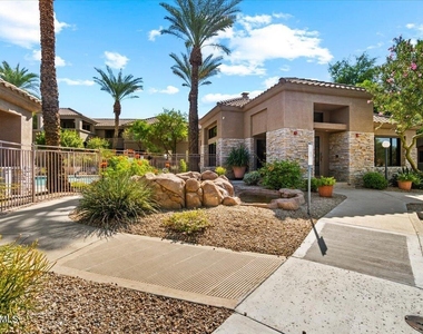 11680 E Sahuaro Drive - Photo Thumbnail 30