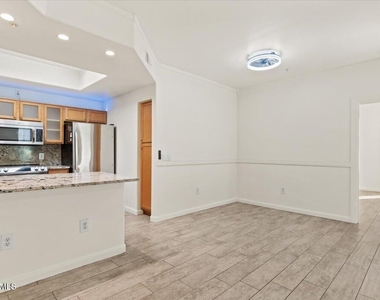 11680 E Sahuaro Drive - Photo Thumbnail 7