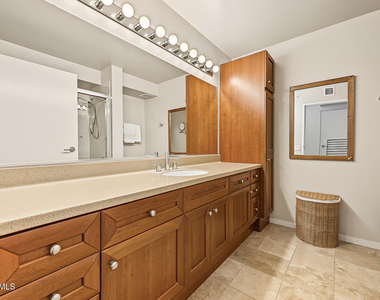 4808 N 24th Street - Photo Thumbnail 17