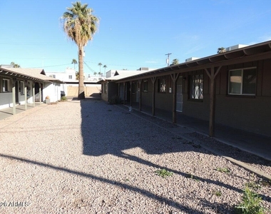 434 W University Drive - Photo Thumbnail 3