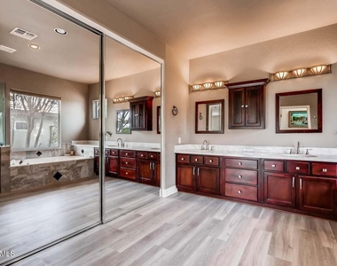 3851 S Barberry Place - Photo Thumbnail 22