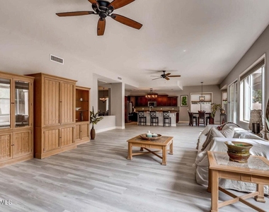 3851 S Barberry Place - Photo Thumbnail 11
