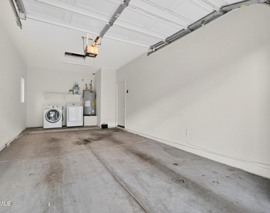 2027 E University Drive - Photo Thumbnail 17
