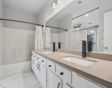 2027 E University Drive - Photo Thumbnail 13