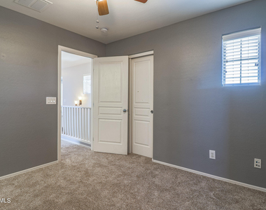 15304 W Wethersfield Road - Photo Thumbnail 16