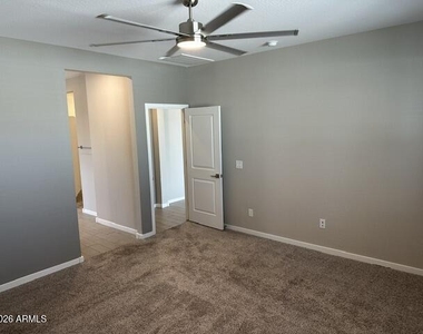 22416 W Kimberly Drive - Photo Thumbnail 20