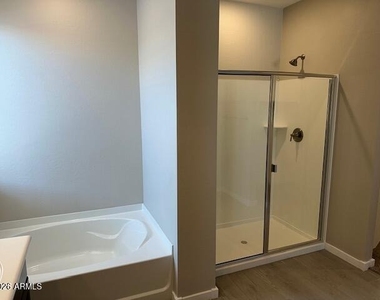 22416 W Kimberly Drive - Photo Thumbnail 22