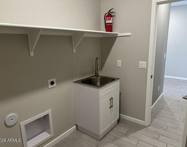 22416 W Kimberly Drive - Photo Thumbnail 21