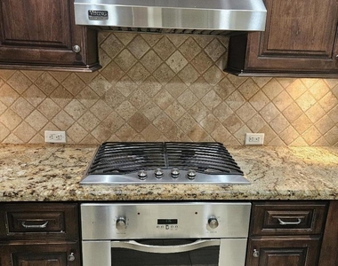 7181 E Camelback Road - Photo Thumbnail 11