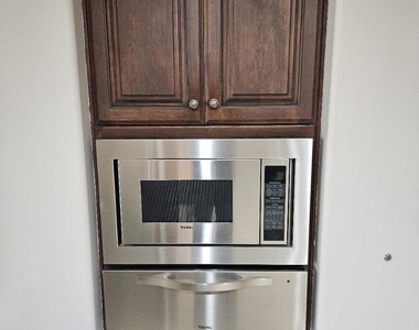 7181 E Camelback Road - Photo Thumbnail 13