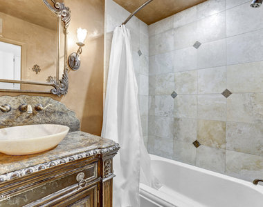 5909 E Marilyn Road - Photo Thumbnail 8