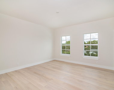 7919 Flagler Court - Photo Thumbnail 14