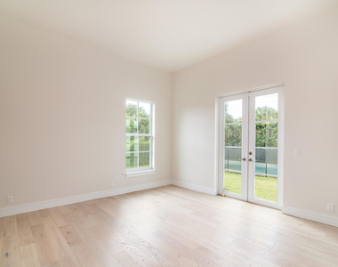 7919 Flagler Court - Photo Thumbnail 11