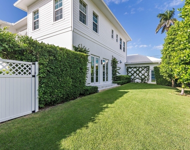 7919 Flagler Court - Photo Thumbnail 4