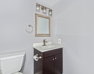 4601 N 73rd Street - Photo Thumbnail 17