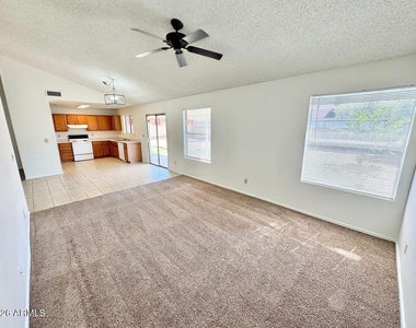 6951 W Cheryl Drive - Photo Thumbnail 13
