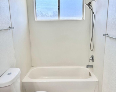 6951 W Cheryl Drive - Photo Thumbnail 21