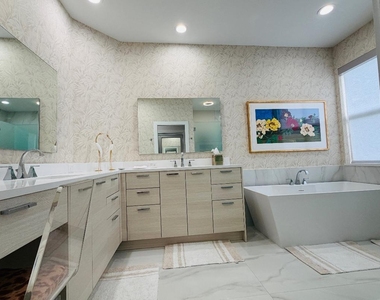 3387 Nw 53rd Circle - Photo Thumbnail 8