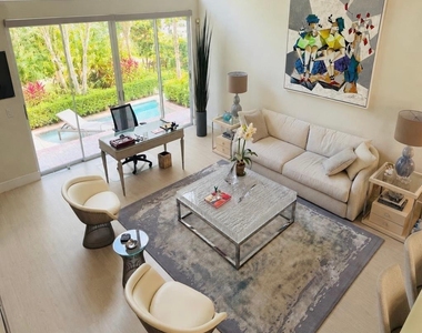 3387 Nw 53rd Circle - Photo Thumbnail 2